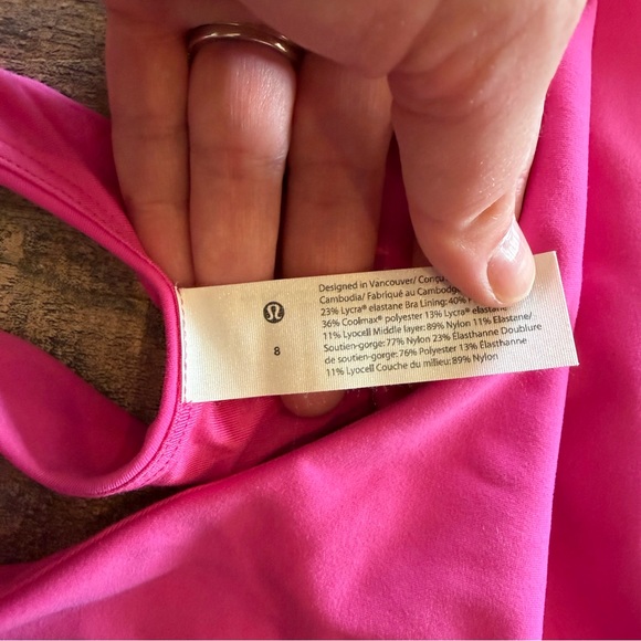 lululemon athletica Vibrant Pink Sports Bra - Picture 4 of 4
